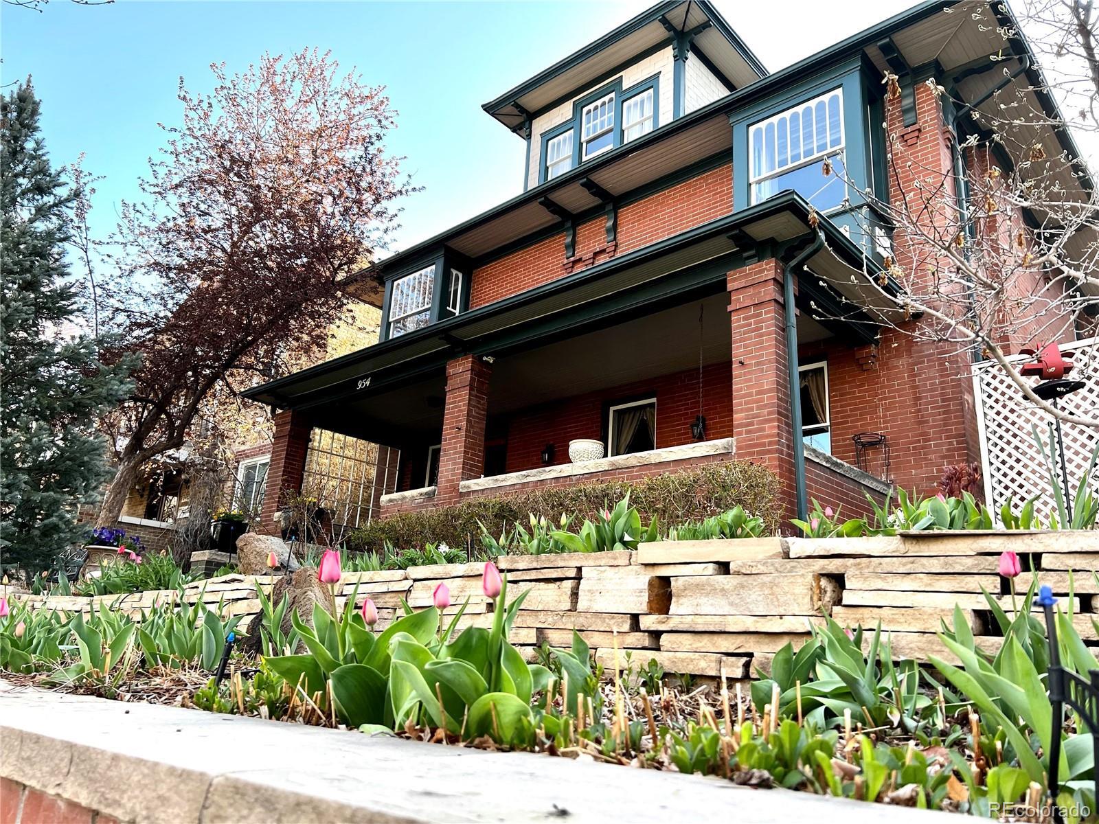 Property Photo: 954 Pearl Street CO 80203