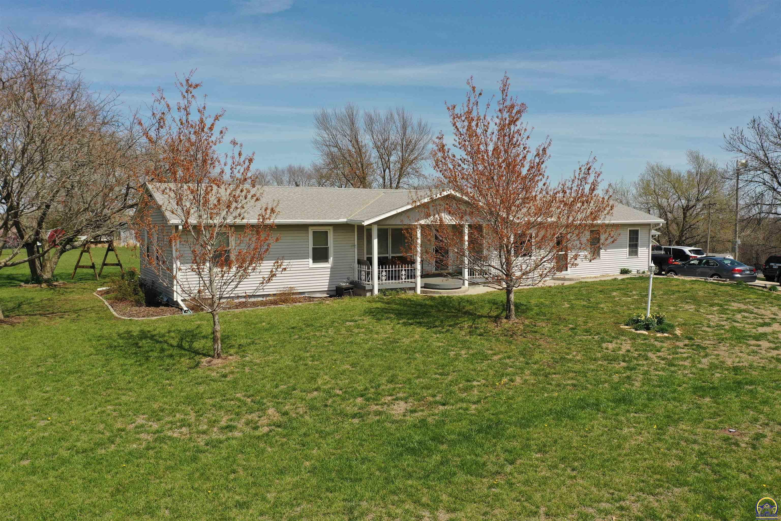 Property Photo:  4310 NW 46th St  KS 66618 