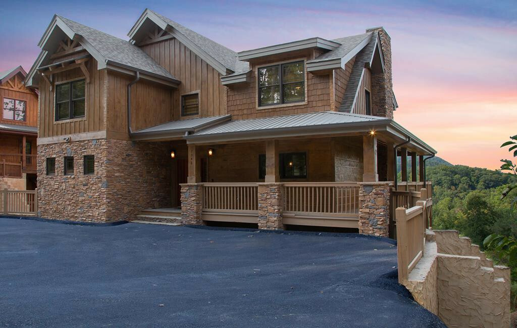 Property Photo: 2342 Coopers Hawk Way TN 37862