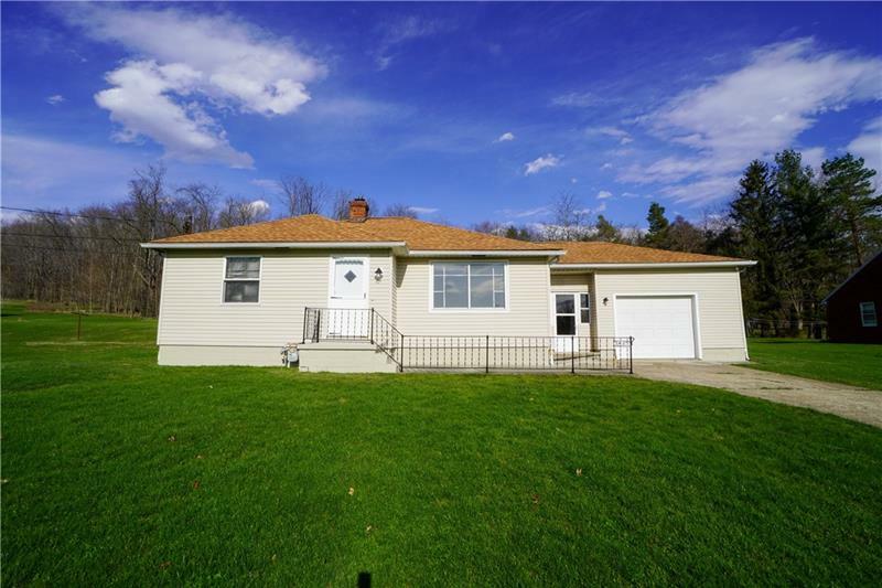 Property Photo:  1417 Maple Drive  PA 16148 