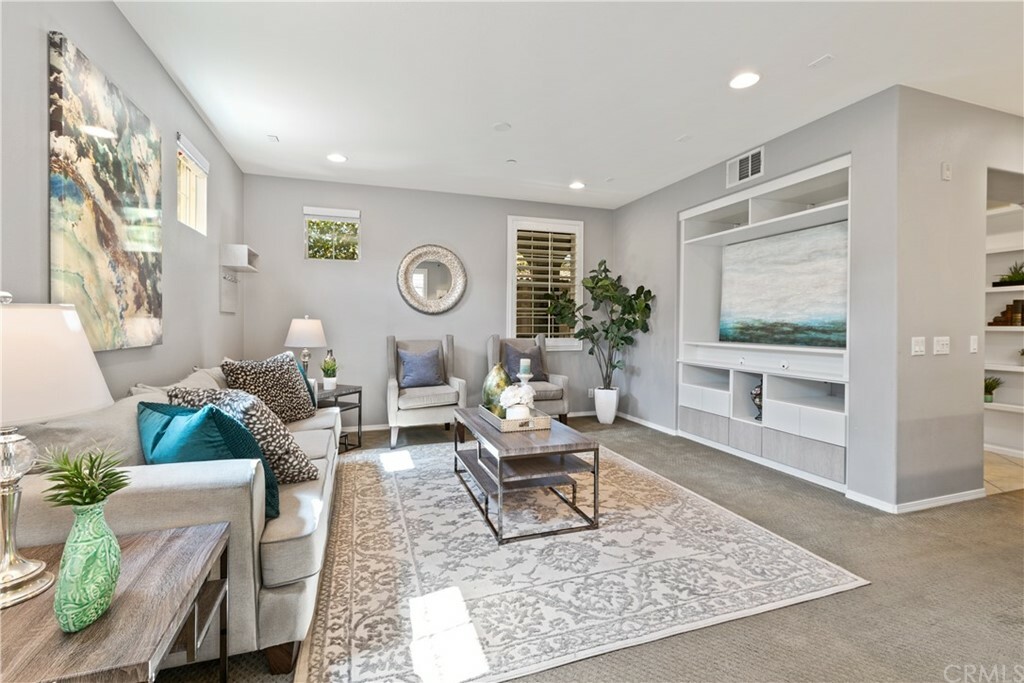 Property Photo:  41 Silverado  CA 92618 