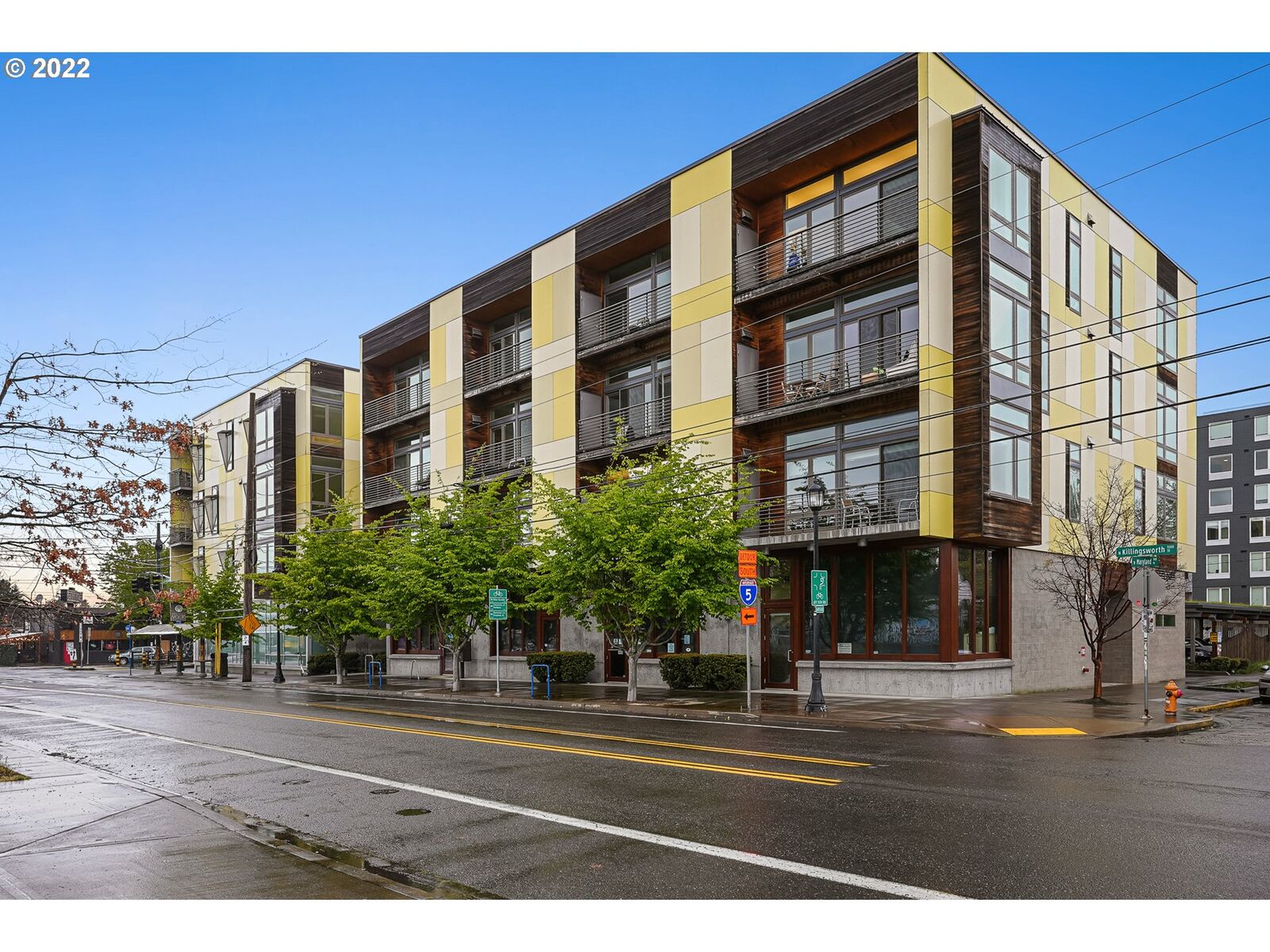 Property Photo: 1455 N Killingsworth St 301 OR 97217
