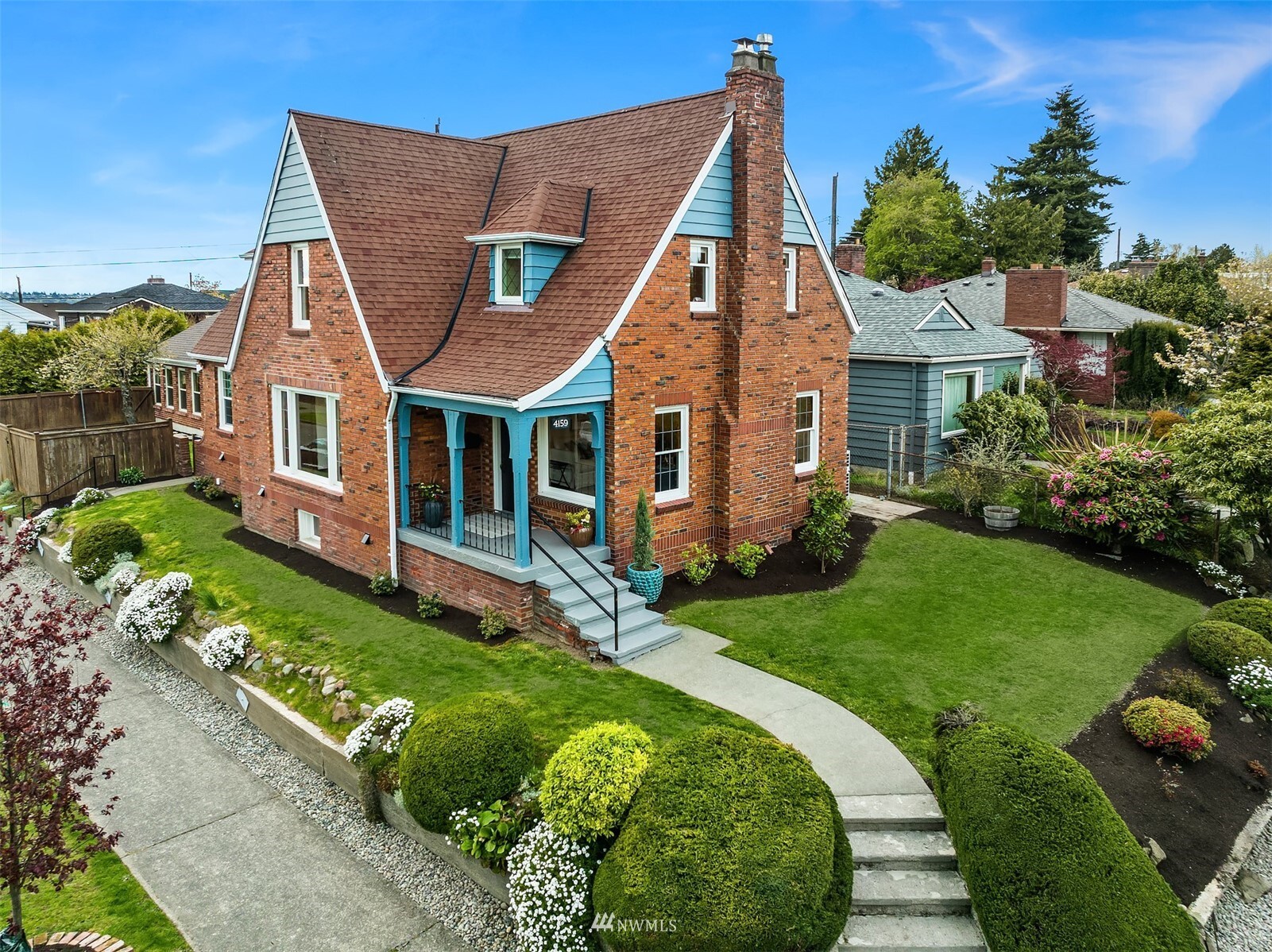 Property Photo: 4159 14th Avenue S WA 98108
