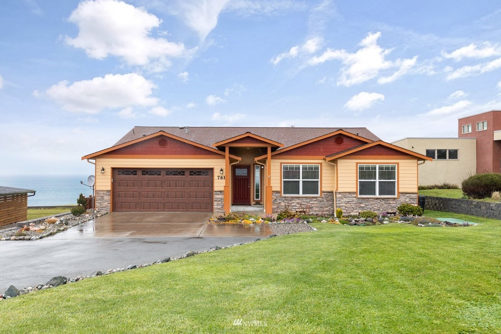 Property Photo: 761 Fort Ebey Road WA 98239