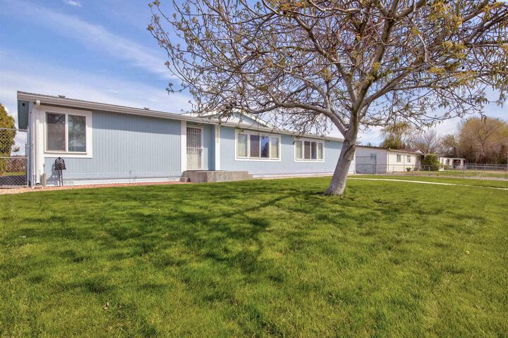 206502 E 13th Ave  Kennewick WA 99337 photo