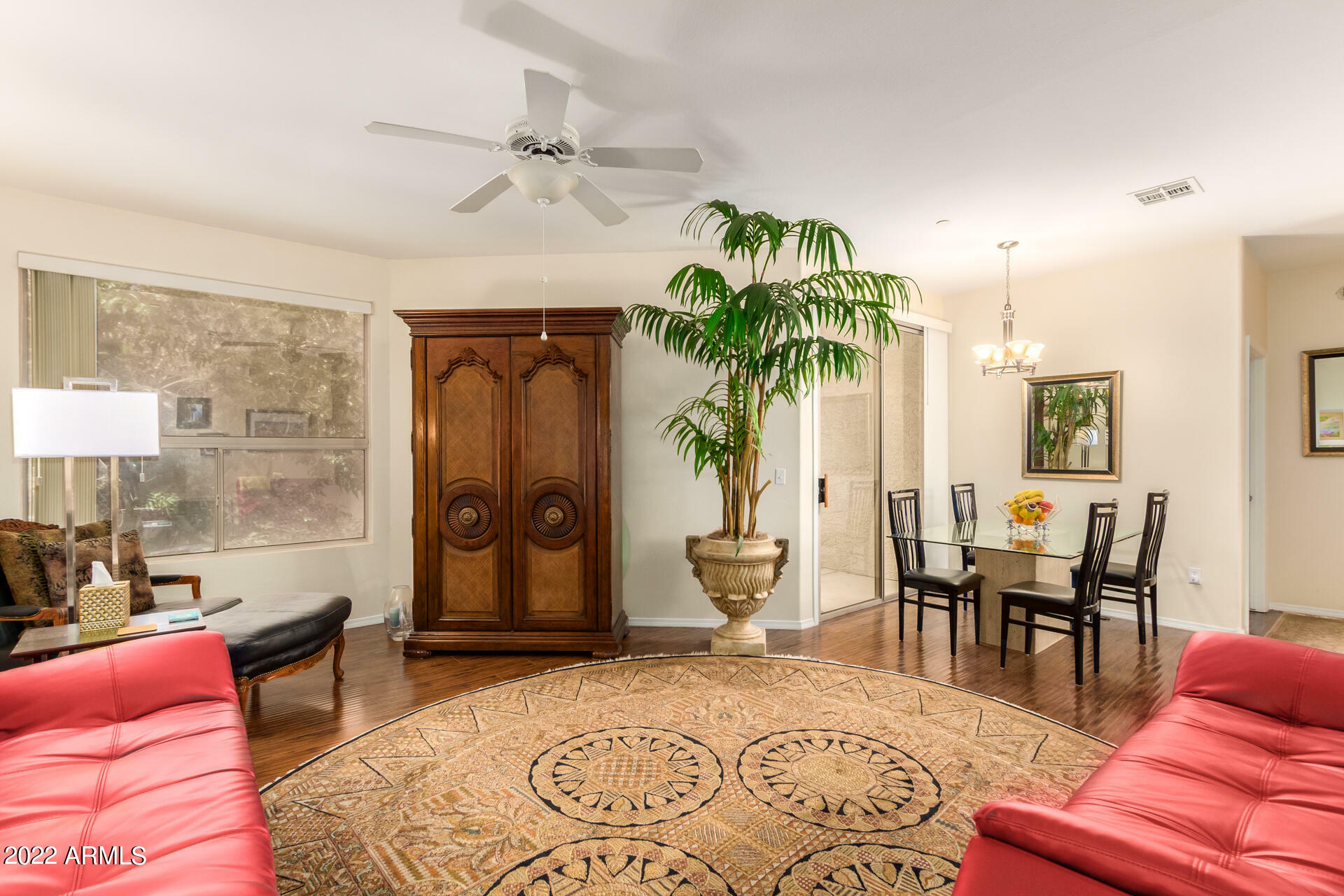 Property Photo: 9550 E Thunderbird Road 203 AZ 85260