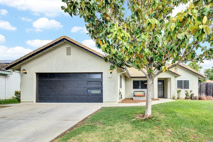 1460 Ingrid Drive  Dixon CA 95620 photo