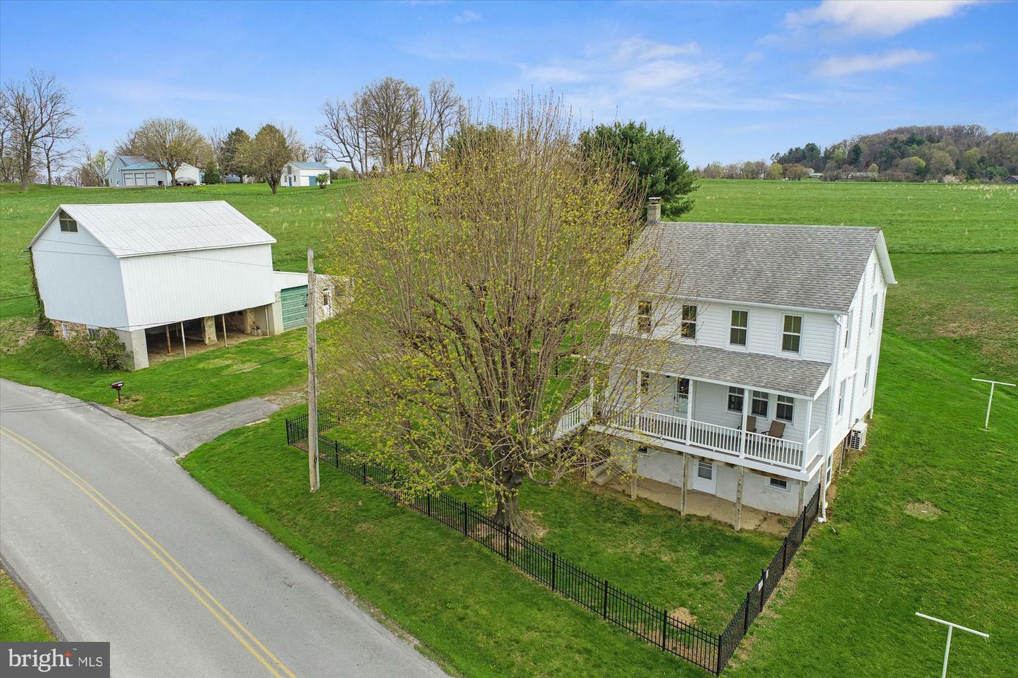 Property Photo:  725 Poff Road  PA 17406 