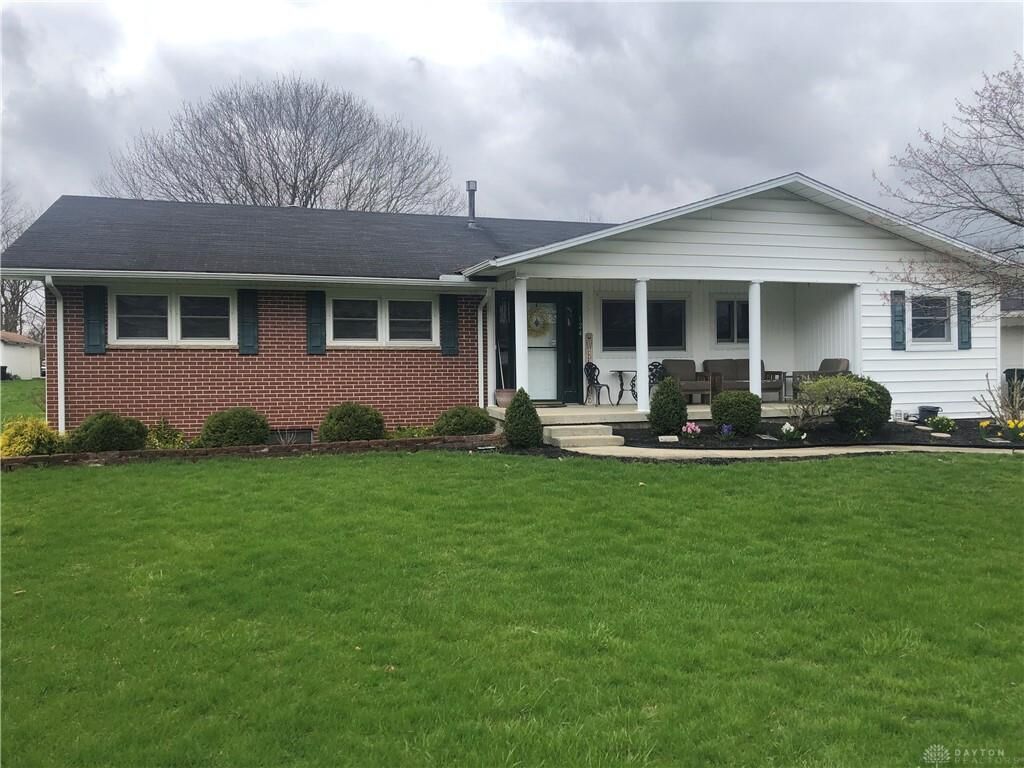 Property Photo: 124 Bowersock Street OH 43072