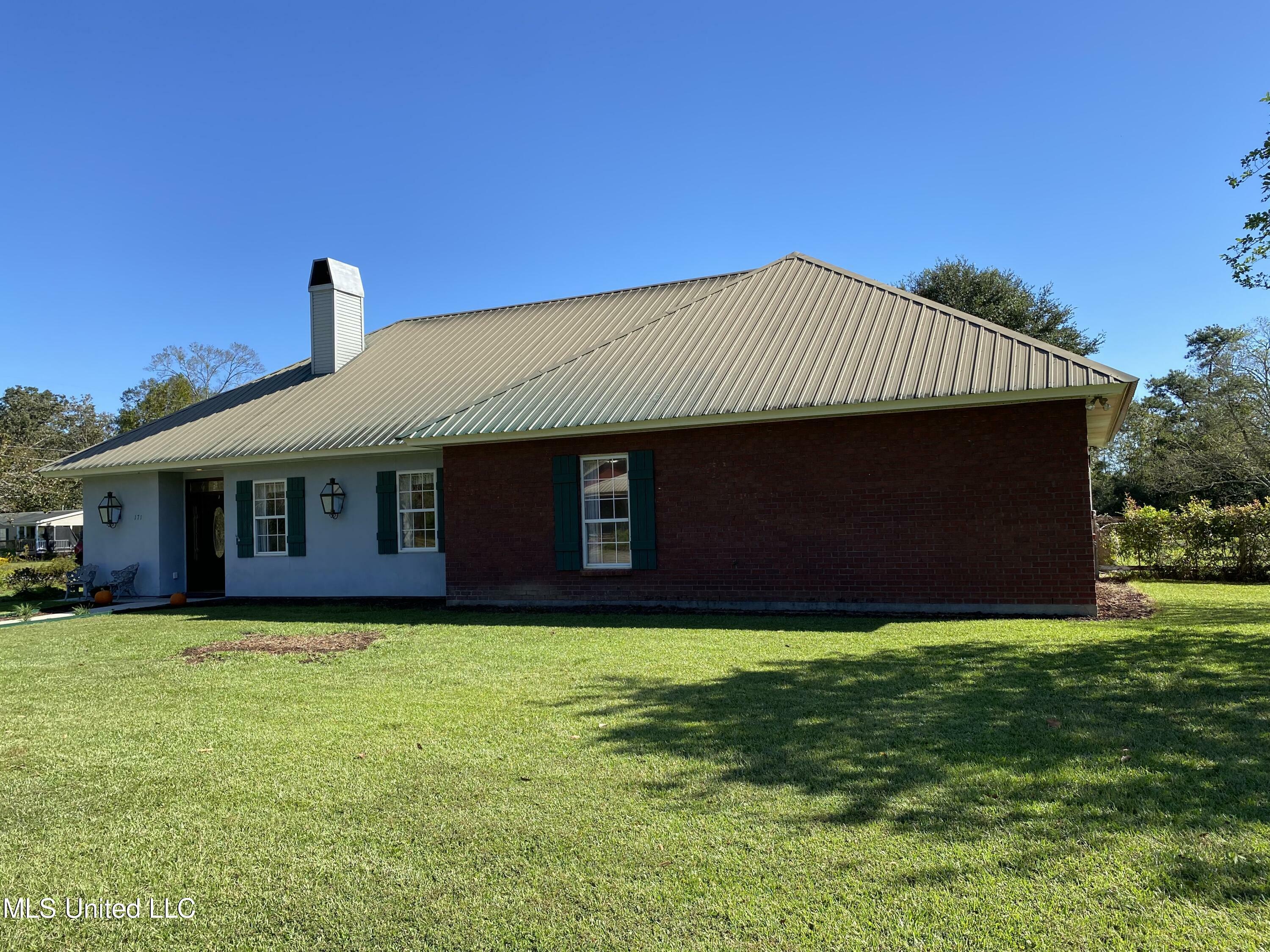 Property Photo: 171 Dick Kennedy Road MS 39466
