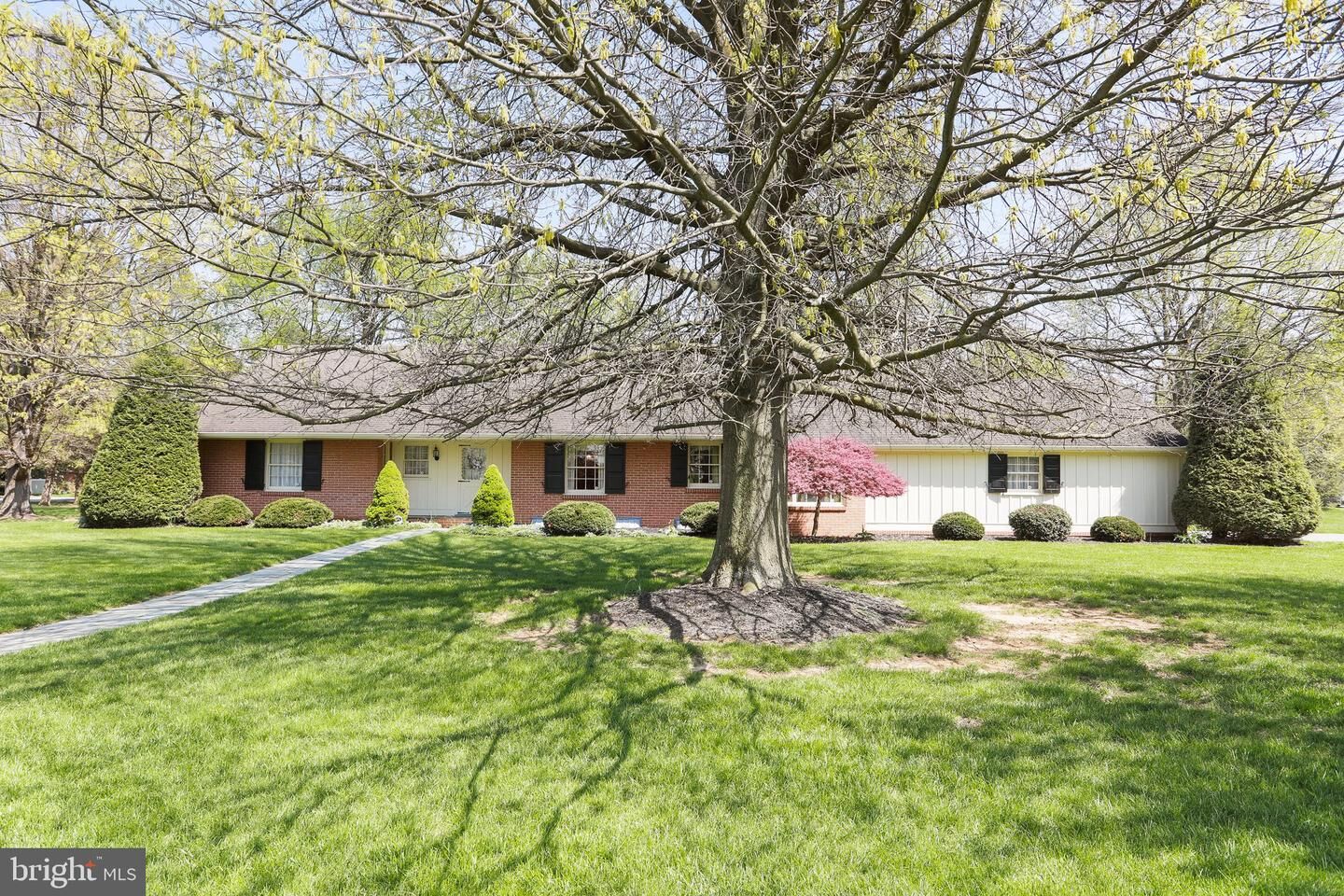 Property Photo: 13512 Donnybrook Drive MD 21742