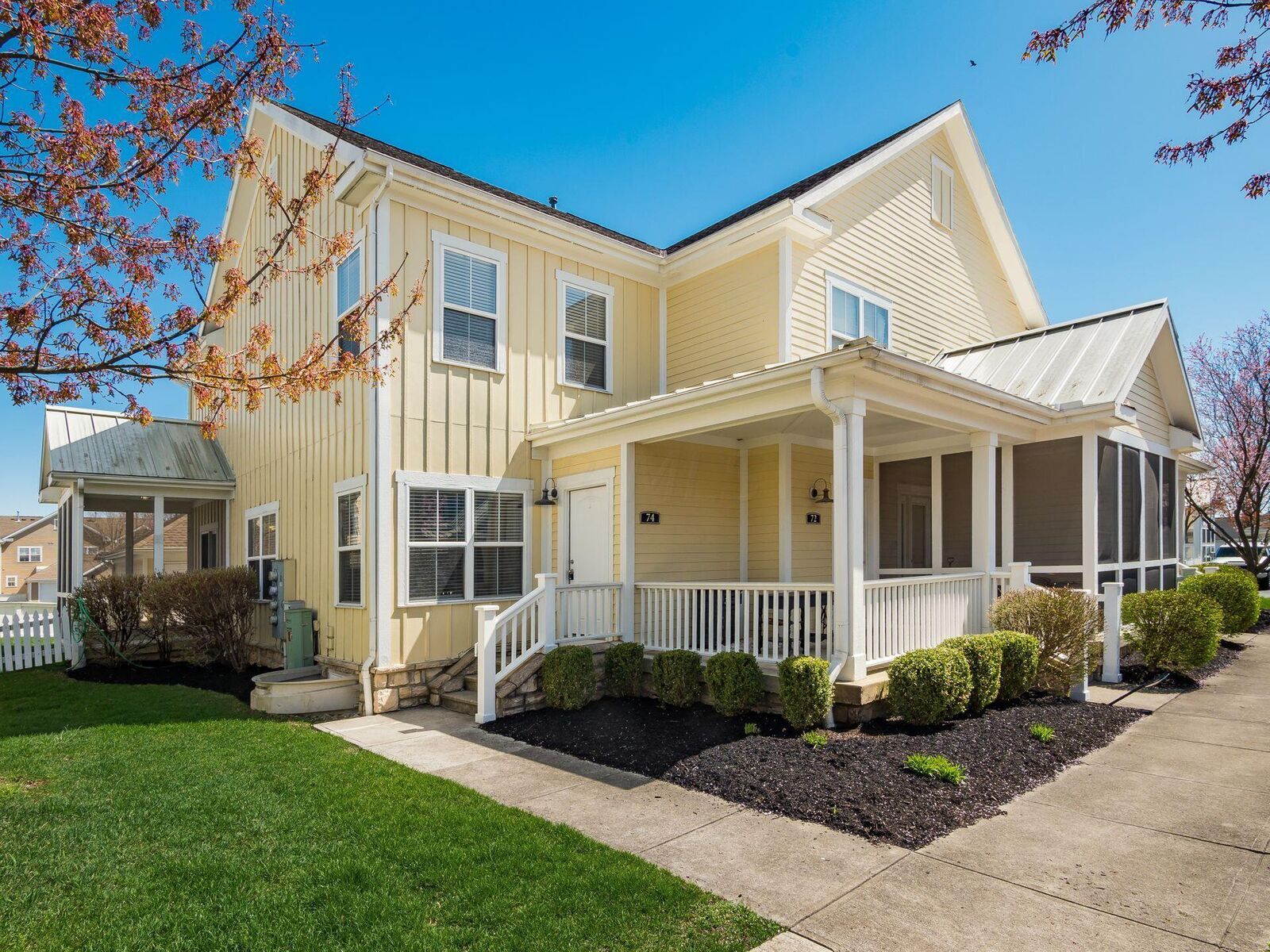 Property Photo:  74 Traditions Way  OH 43065 