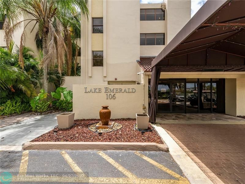 Property Photo:  106 Lake Emerald Dr 211  FL 33309 