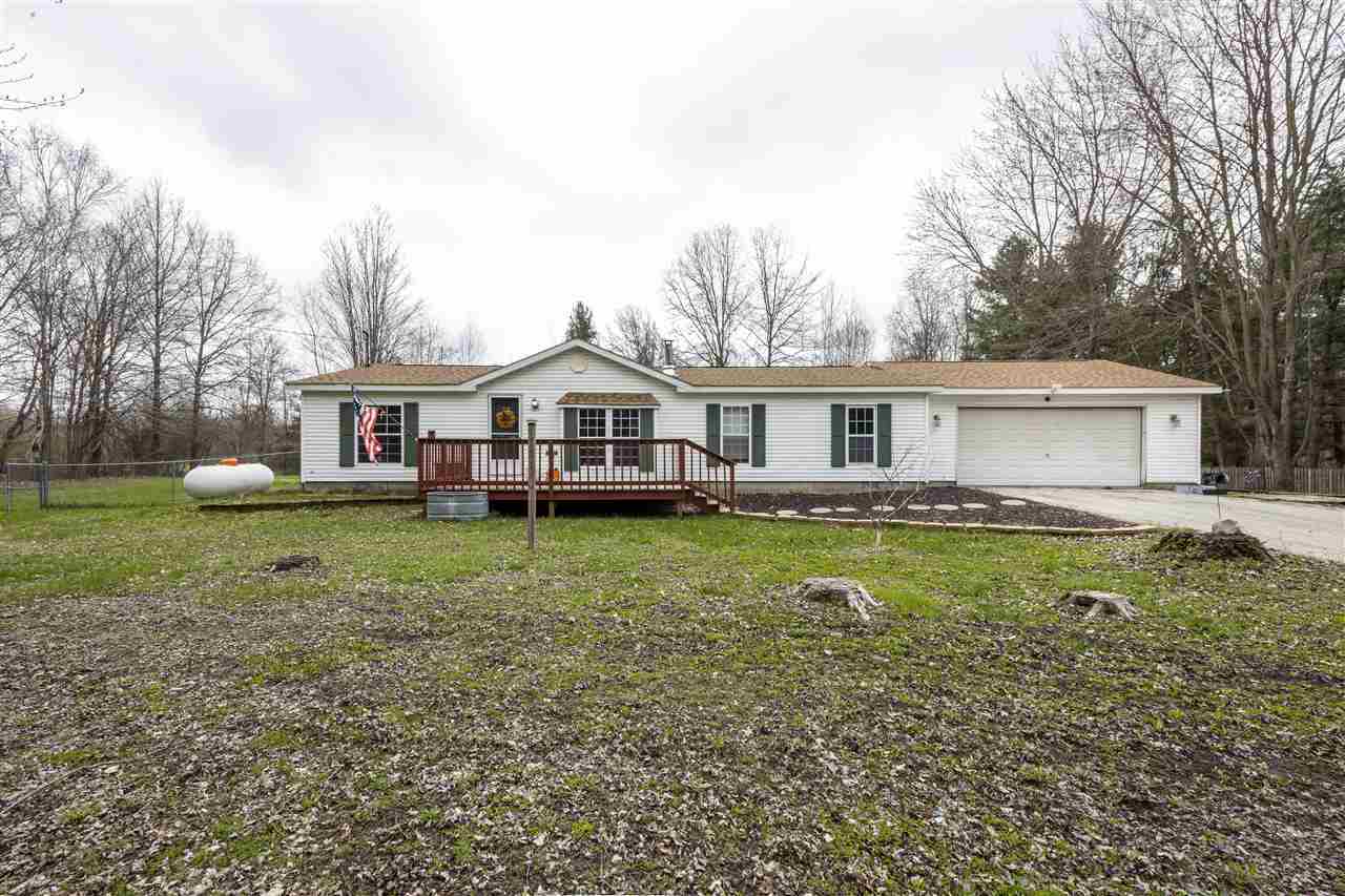 Property Photo:  2627 S Fordney  MI 48626 