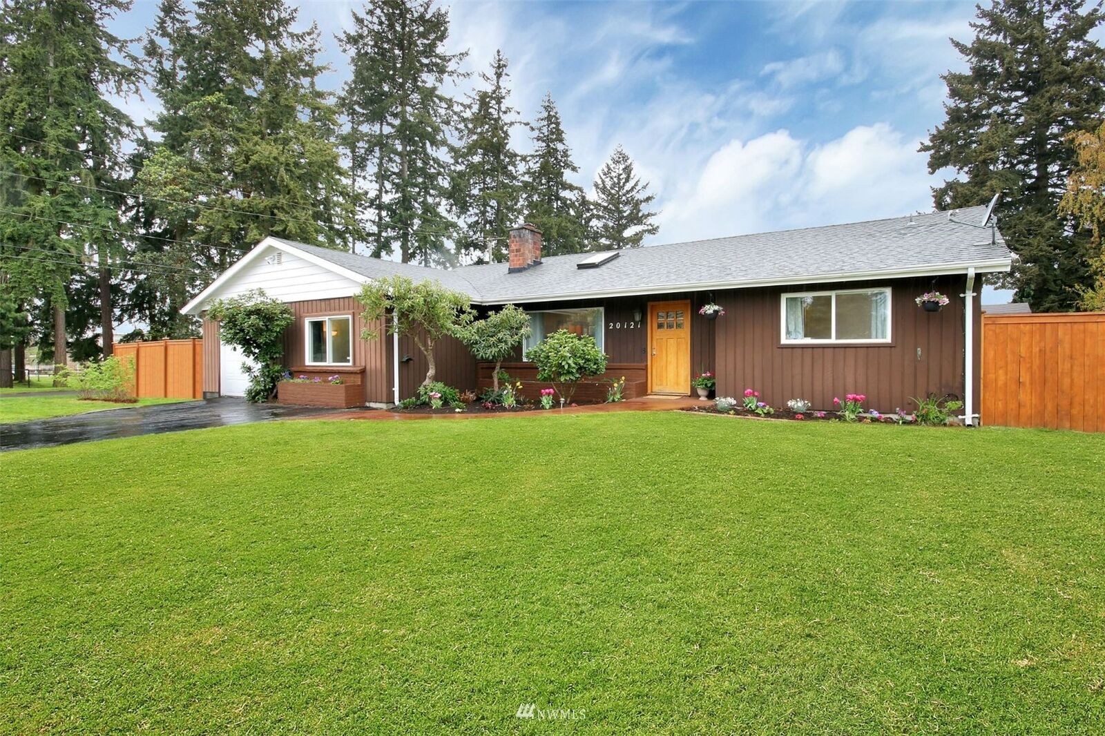Property Photo: 20121 32nd Avenue S WA 98198