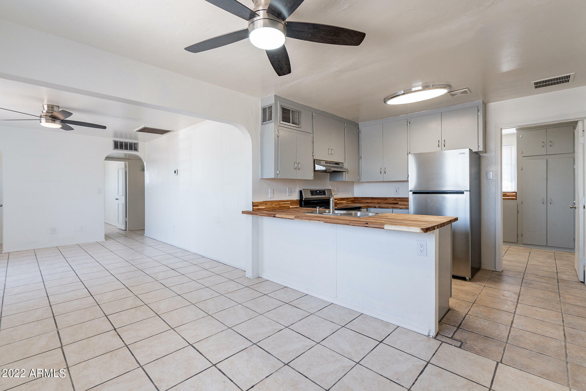 Property Photo:  2917 W Dunlap Avenue  AZ 85051 