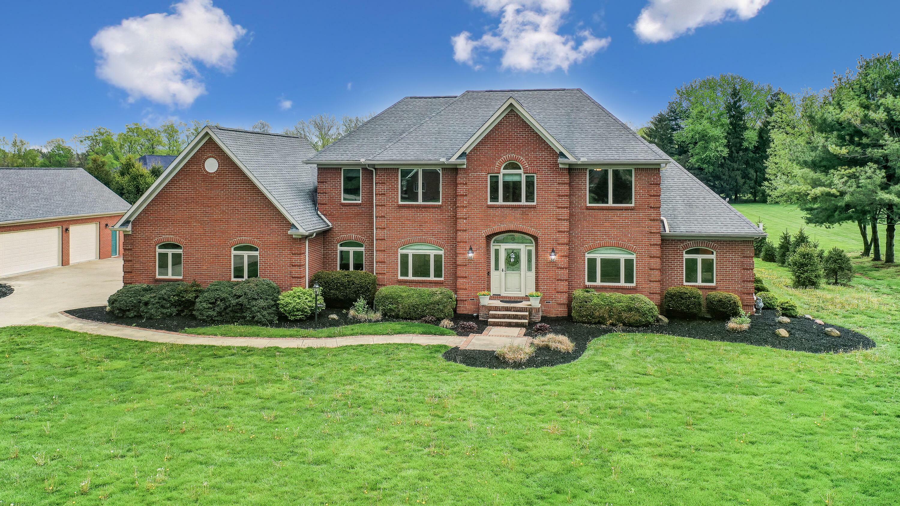 Property Photo:  6772 Ohio Canal Court NW  OH 43110 