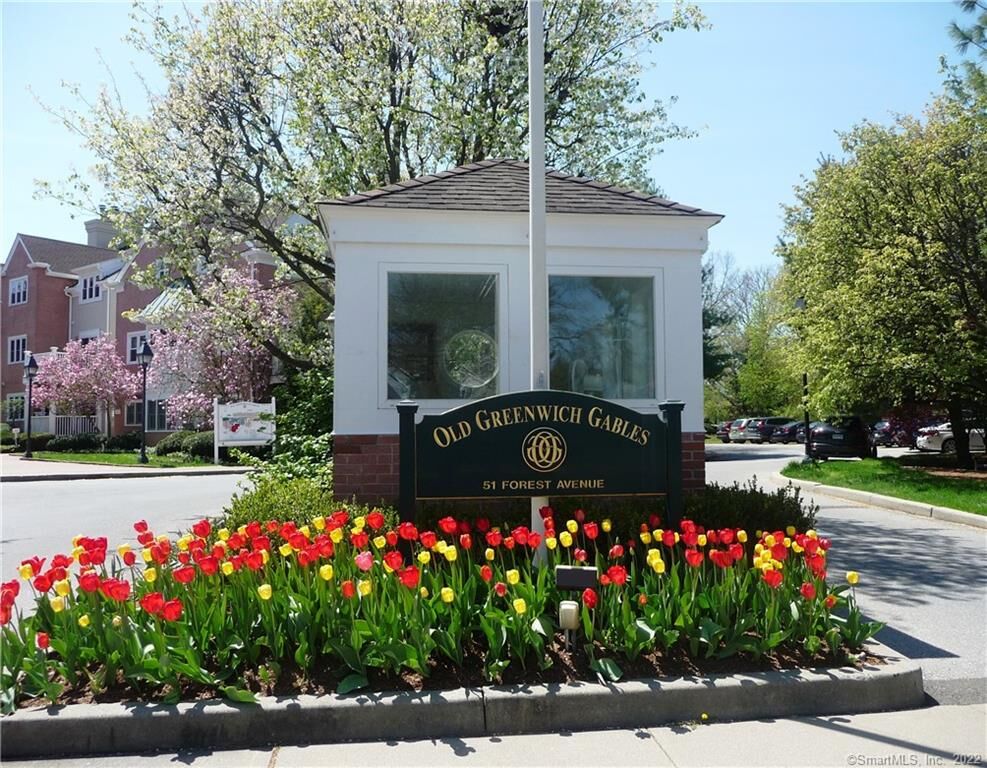 Property Photo:  51 Forest Avenue 146  CT 06870 