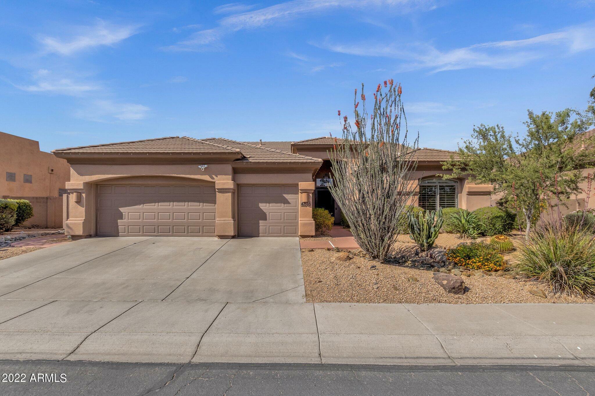 Property Photo: 4816 E Hashknife Road AZ 85054