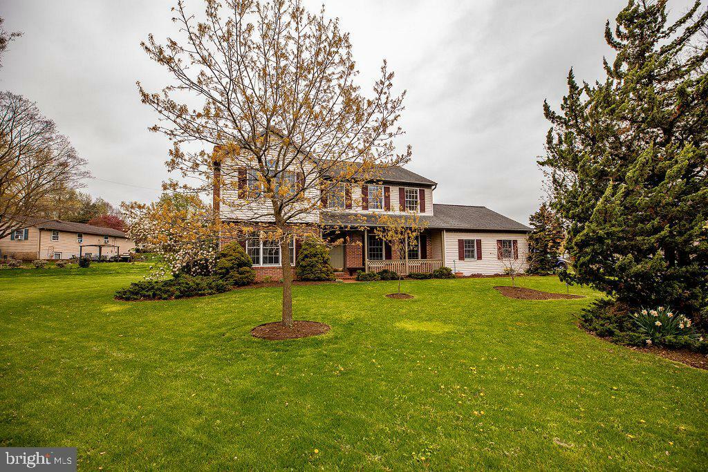 Property Photo: 228 E 6th Street PA 17543