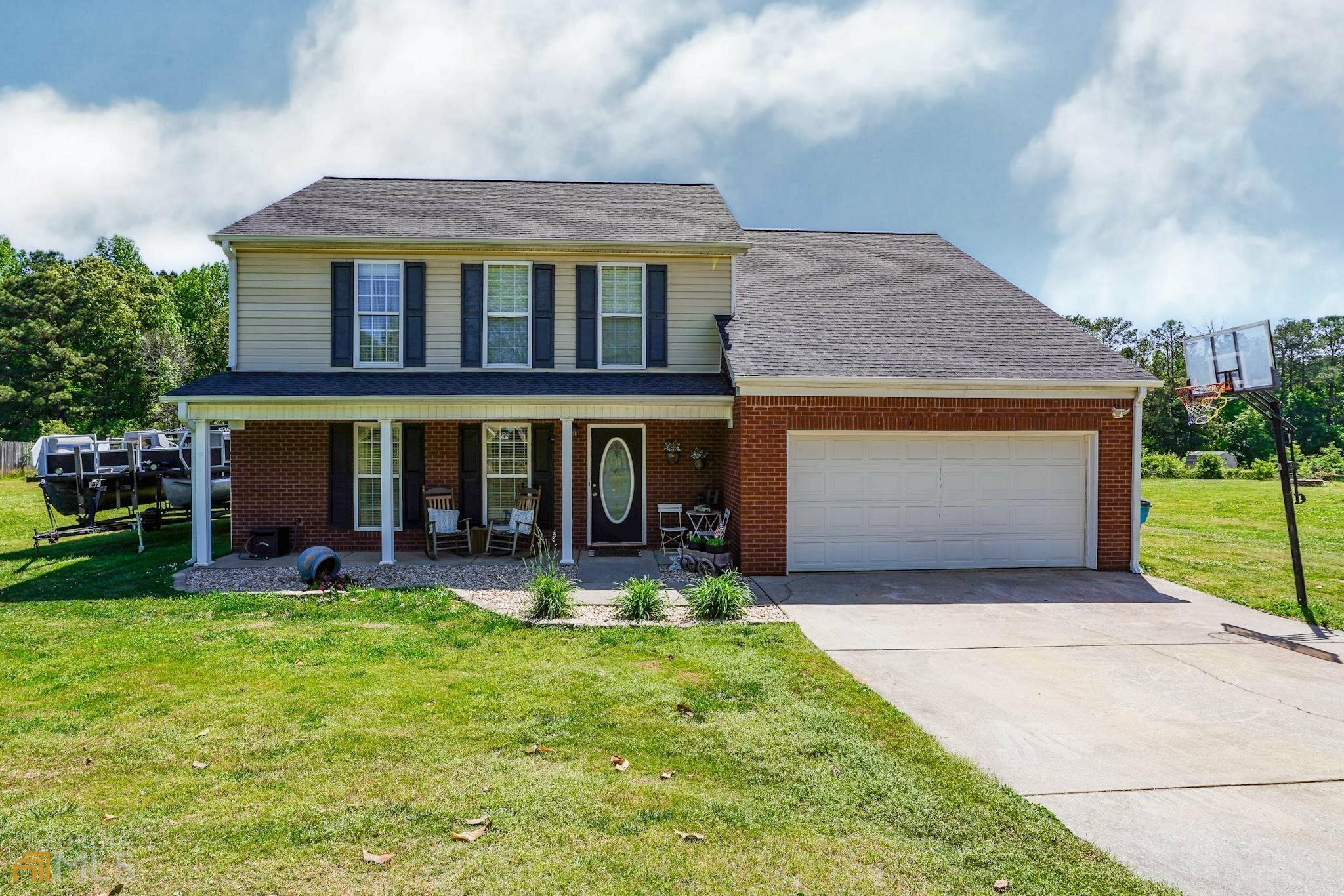 Property Photo: 170 River Park Circle GA 30252