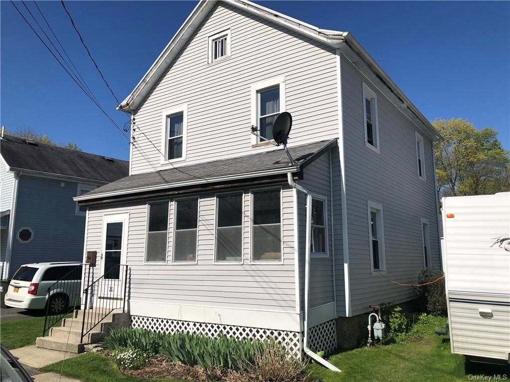 Property Photo:  20 Seely Street  NY 12586 