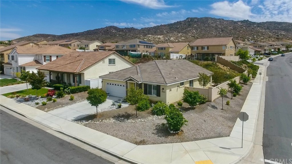 Property Photo:  26843 Sugarite Canyon Drive  CA 92555 