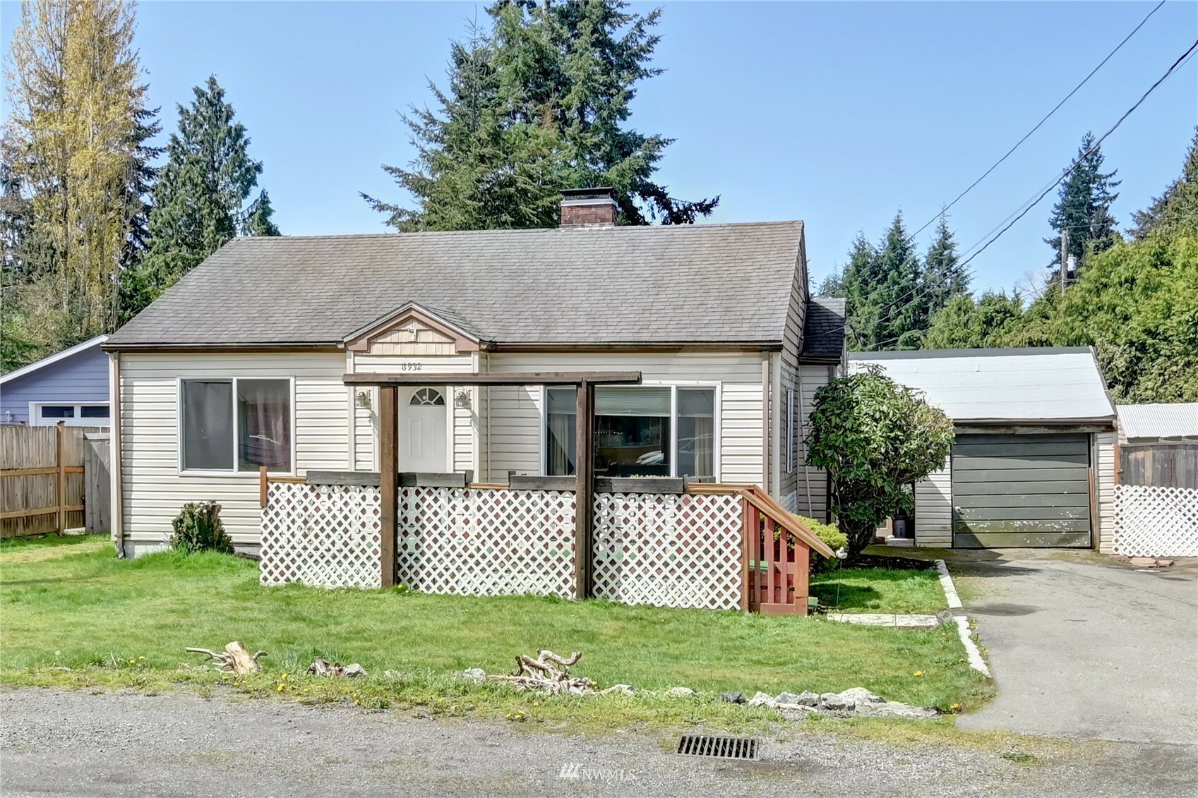 Property Photo: 6932 Carson Road WA 98203