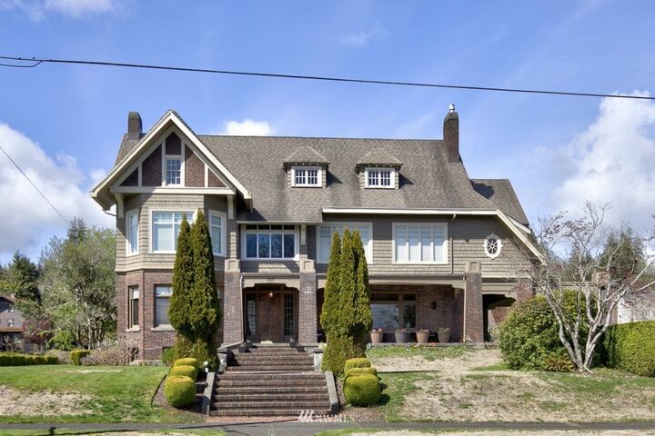 320 W 8th Street  Aberdeen WA 98520 photo