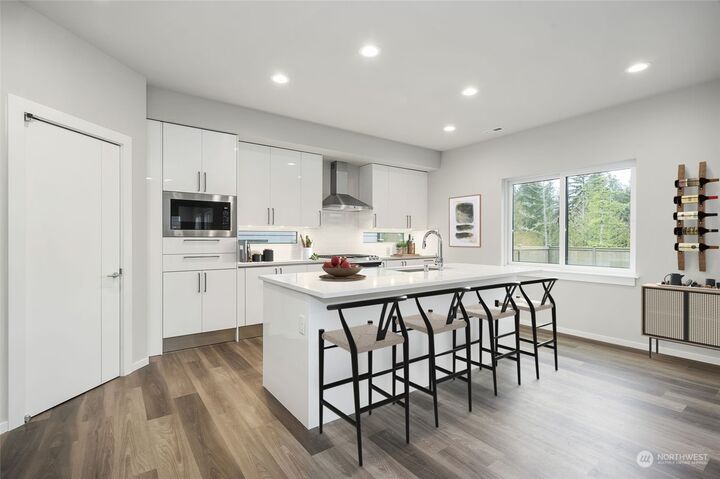 Property Photo: 33407 Holly Avenue SE WA 98010