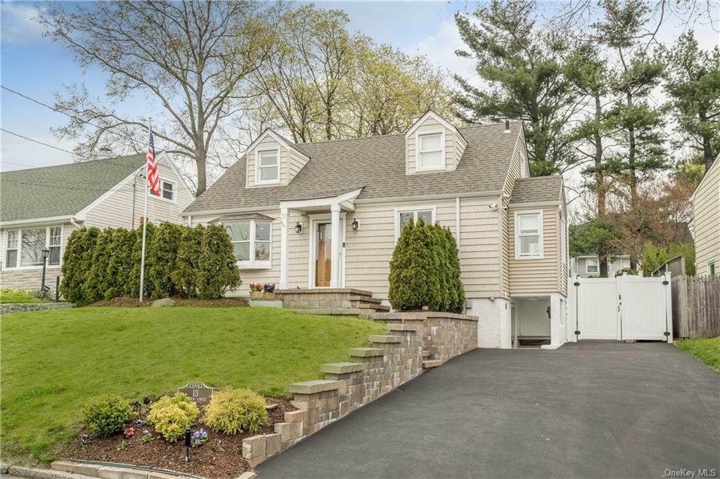 Property Photo:  13 Remsen Circle  NY 10710 