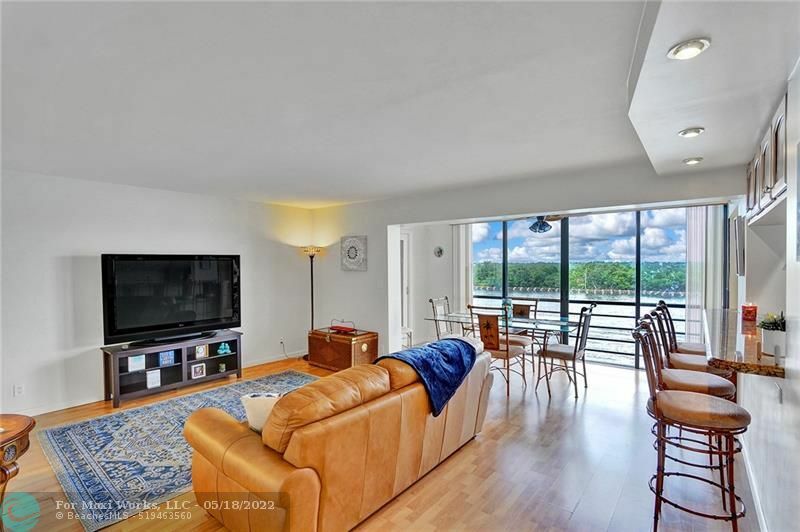 Property Photo:  3200 N Ocean Dr 403  FL 33019 