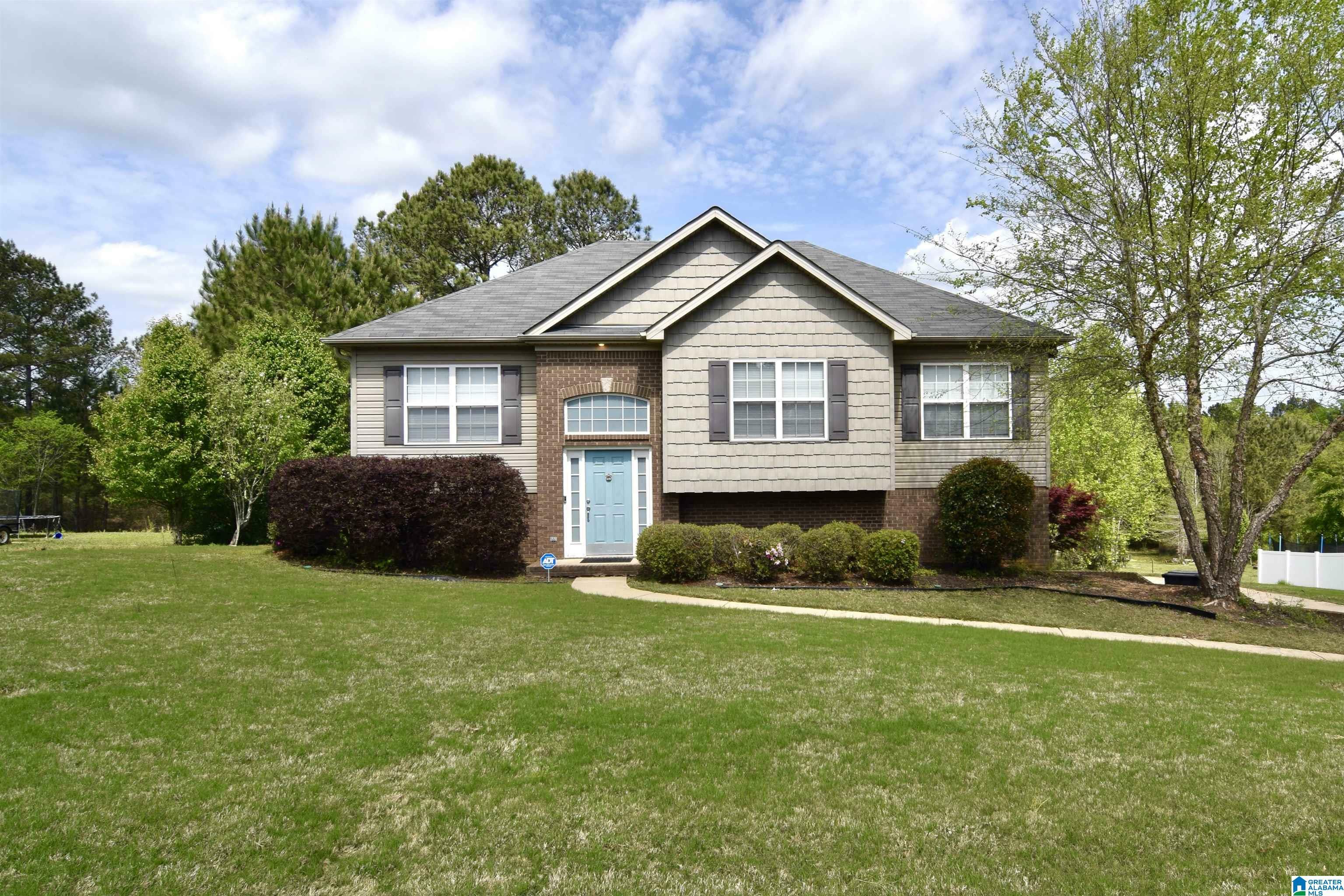 Property Photo:  292 Parkwood Drive  AL 35120 