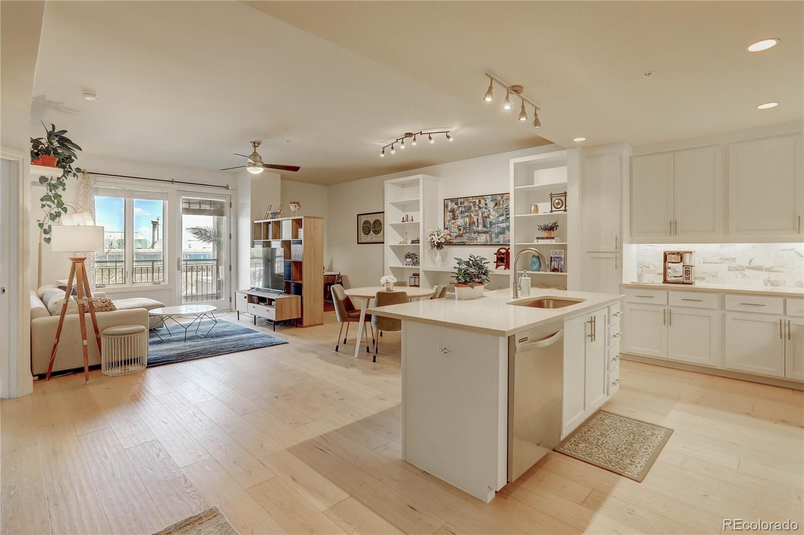 Property Photo:  3401 Arapahoe Avenue 209  CO 80303 