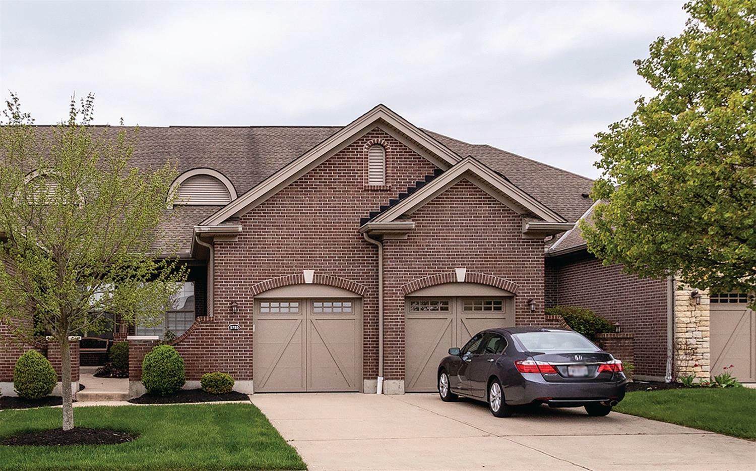Property Photo: 5785 Falling Brook Dr OH 45040