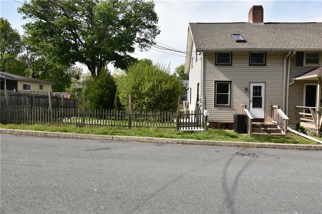 Property Photo:  306 Liberty Street  PA 18042 