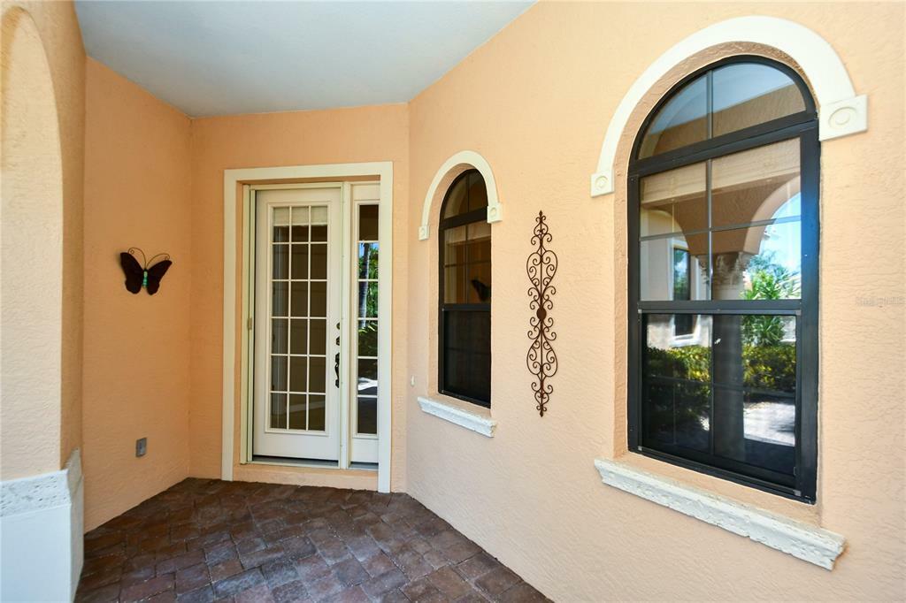 Property Photo:  7231 Presidio Glen  FL 34202 