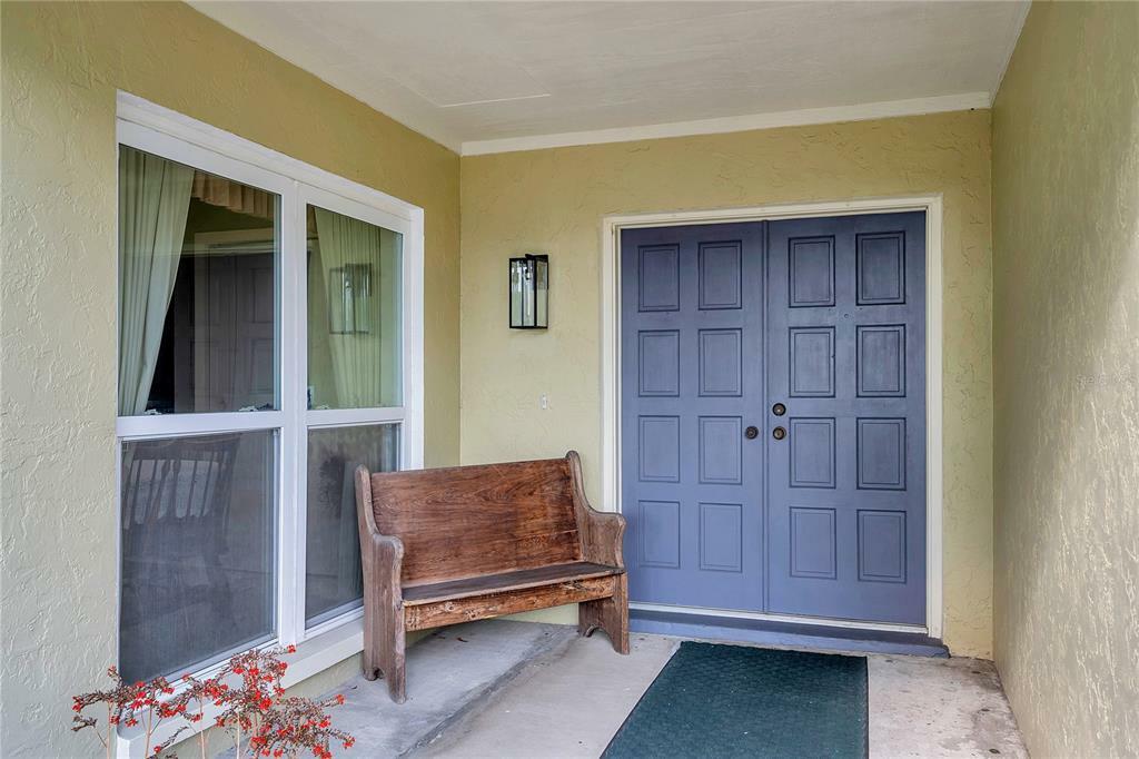 Property Photo:  4404 Larkfield Lane  FL 33624 