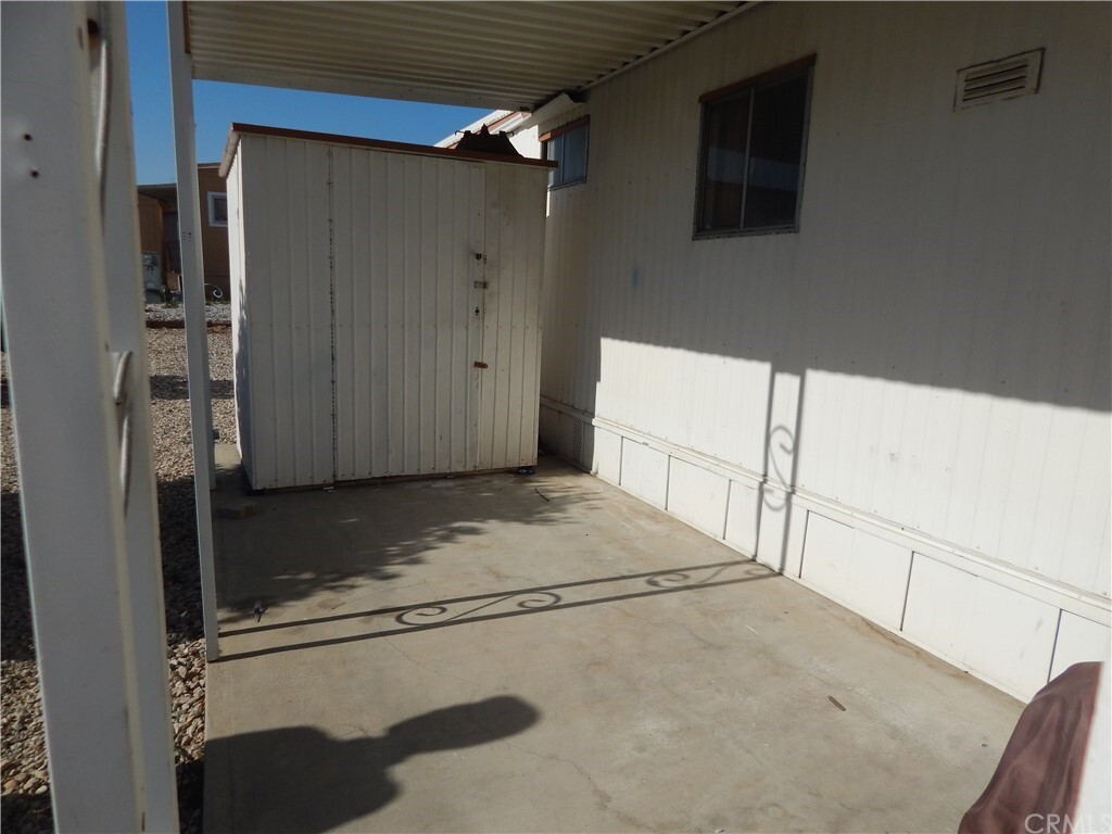 Property Photo: 31816 Avenue E 66 CA 92399