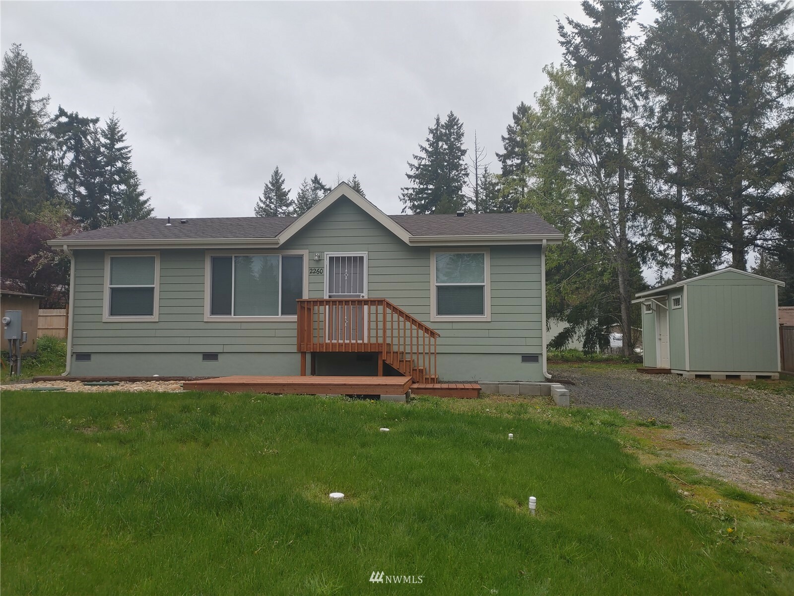 Property Photo:  2260 E Crestview Drive  WA 98584 