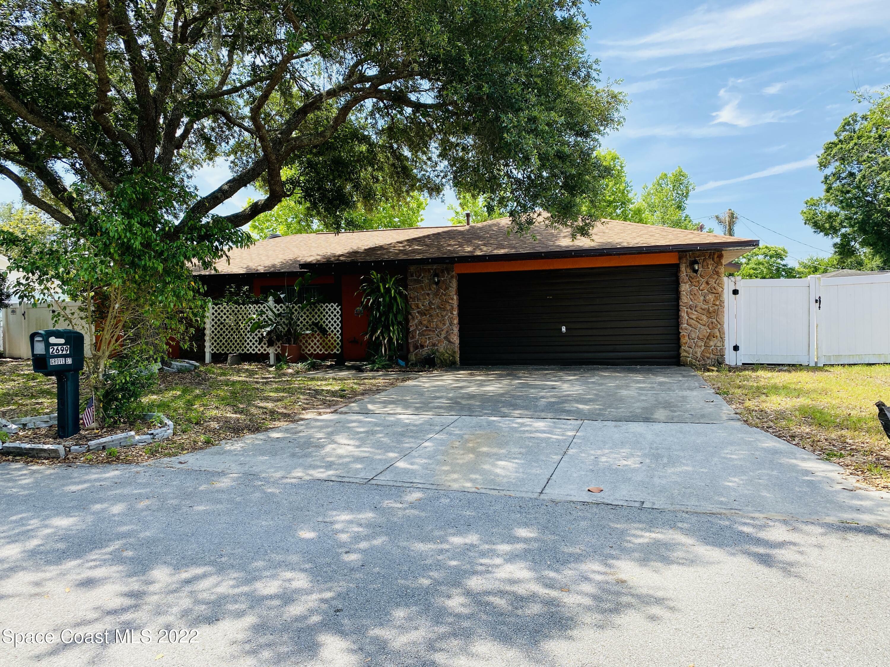 Property Photo:  2699 Grove Street  FL 32796 