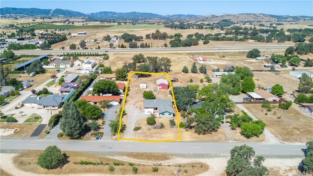 6775 Monterey Road  Paso Robles CA 93446 photo