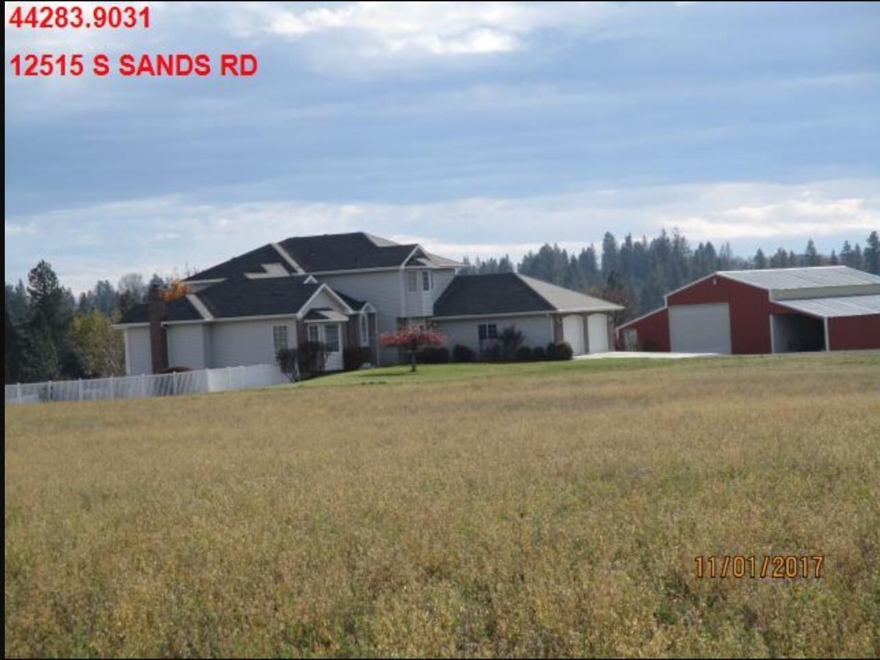 Property Photo: 12515 S Sands Rd WA 99036