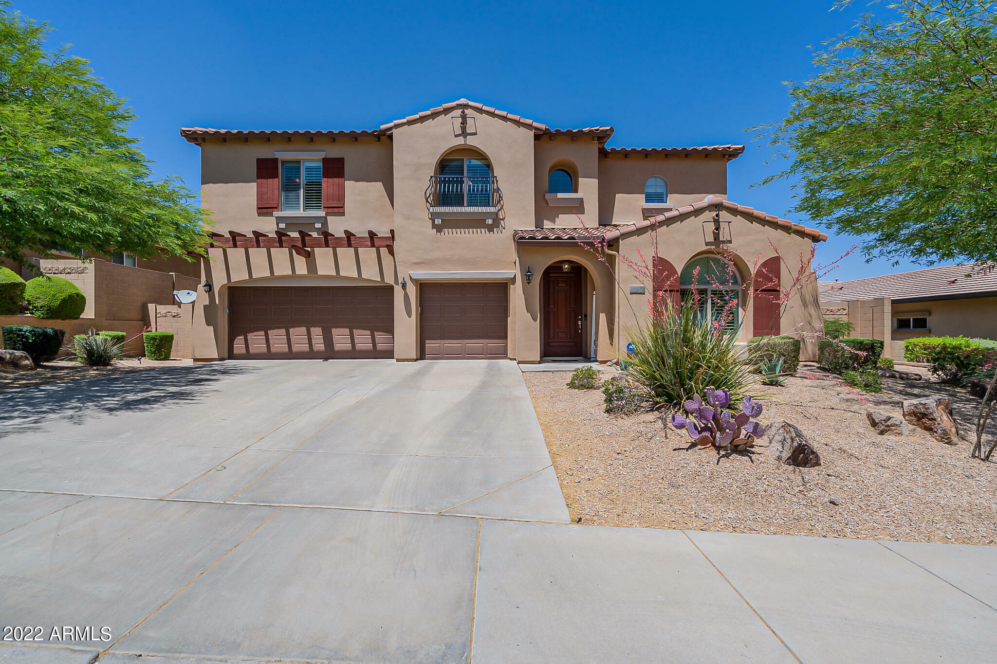 Property Photo:  8638 W Briles Road  AZ 85383 