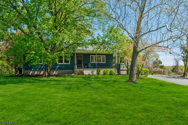 Property Photo: 240 Bunker Hill Rd NJ 08540