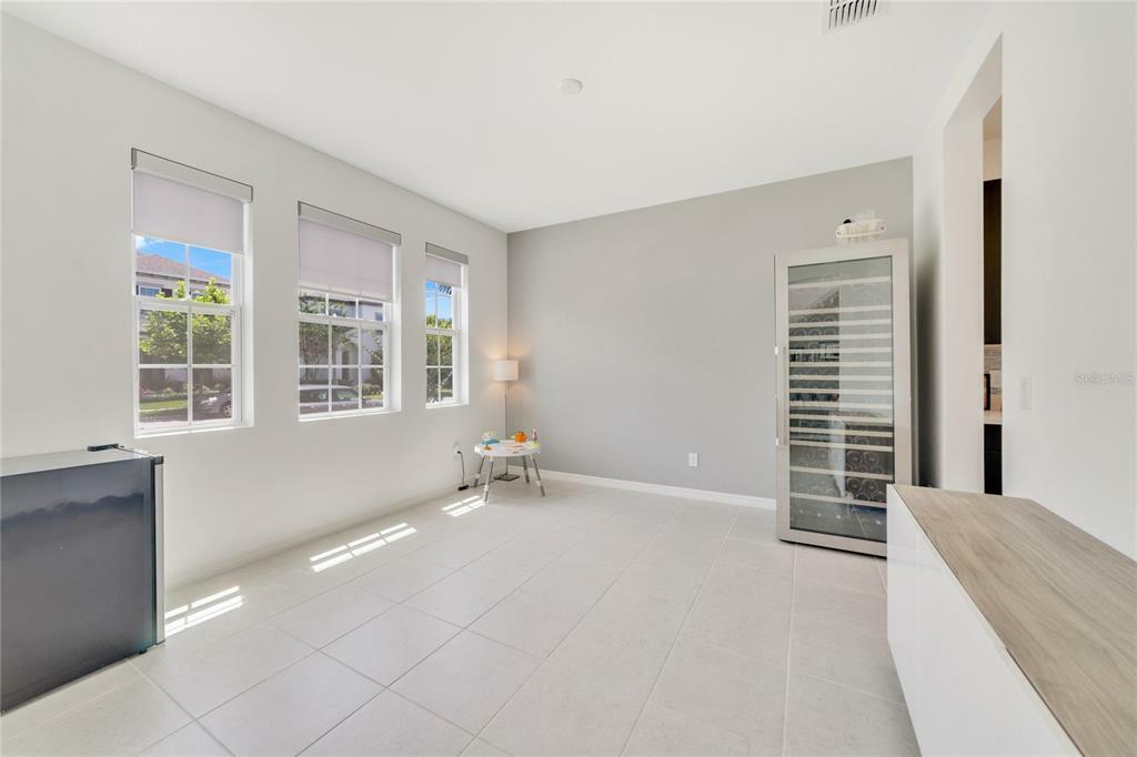 Property Photo:  14165 Shocklach Drive  FL 34787 