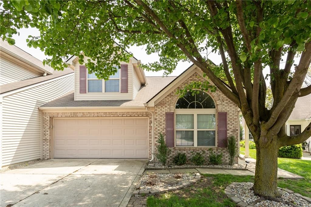 Property Photo: 2817 Rylee Court IN 46143