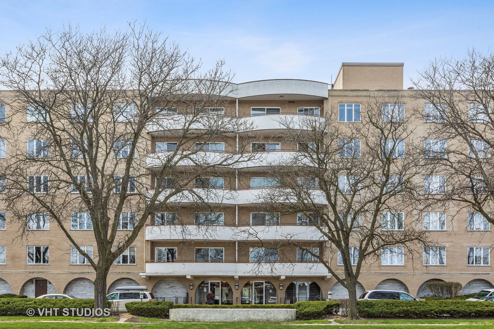 Property Photo:  6400 N Cicero Avenue 303  IL 60712 