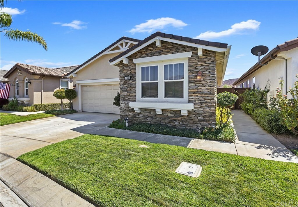 Property Photo:  8683 Mann Lane  CA 92545 