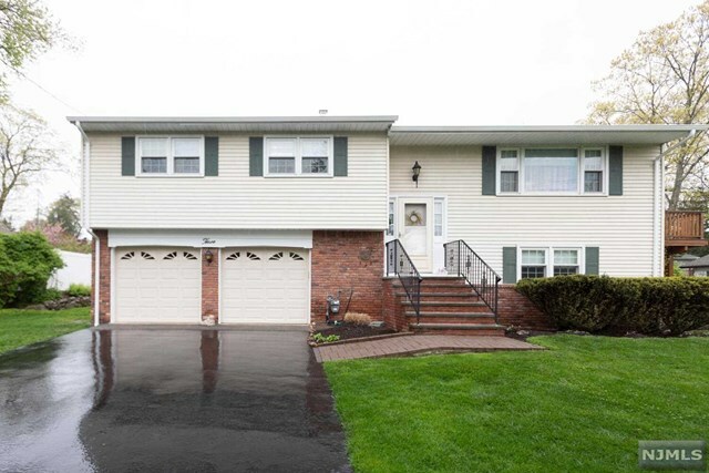 Property Photo: 3 Oakland Drive NJ 07645